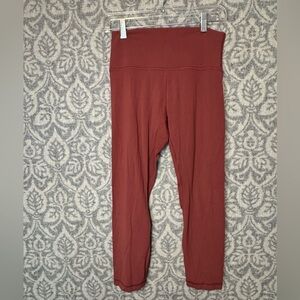 Lululemon Leggings   Women’s wander train  size 8